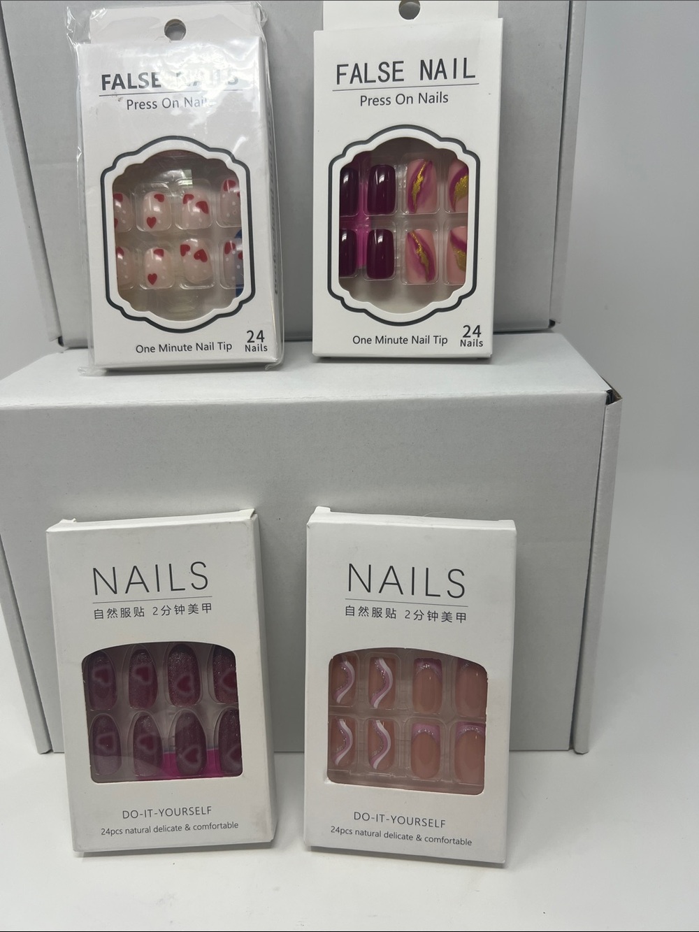 Bundle of 4 sets of assorted press on nails-15